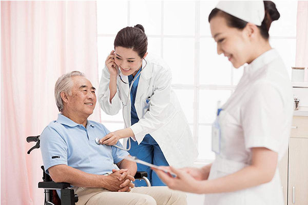 健康一体机介绍心脏病会引发什么疾��？